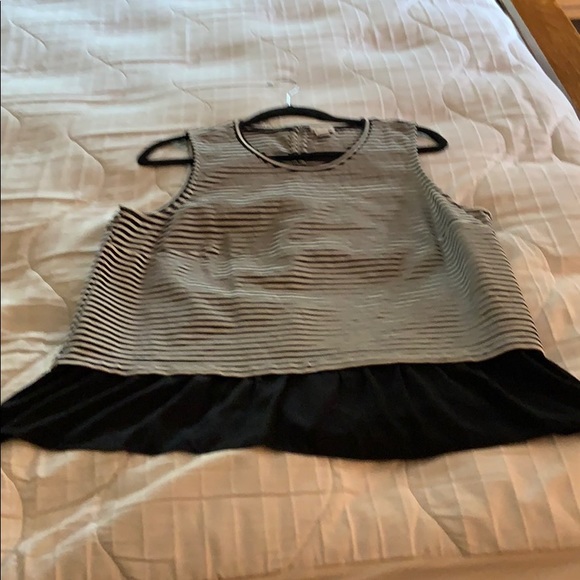 J Crew sleeveless black & white top - Picture 1 of 2